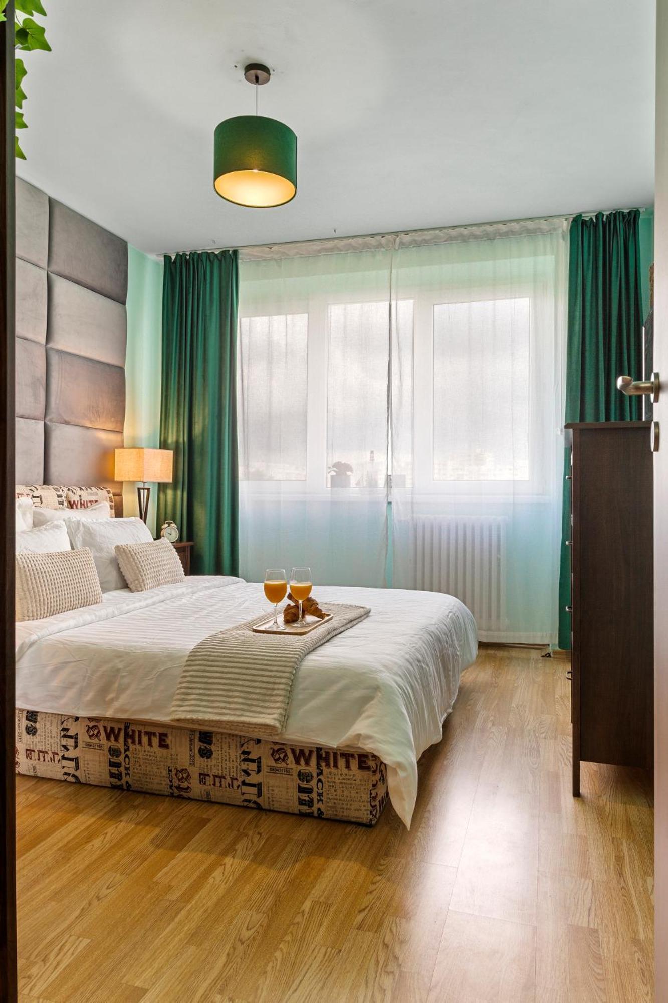Arena Nationala, Monza, Victor Gomoiu The Cloud, Free Early Check-In Available Apartment Bucharest Exterior photo